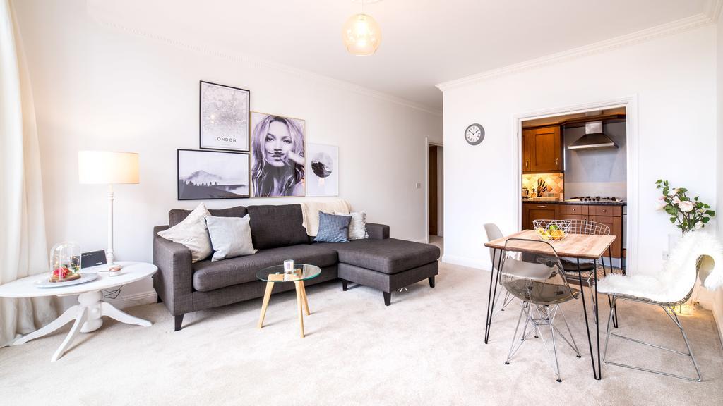 Victorian Apartment บอร์นมัธ ภายนอก รูปภาพ